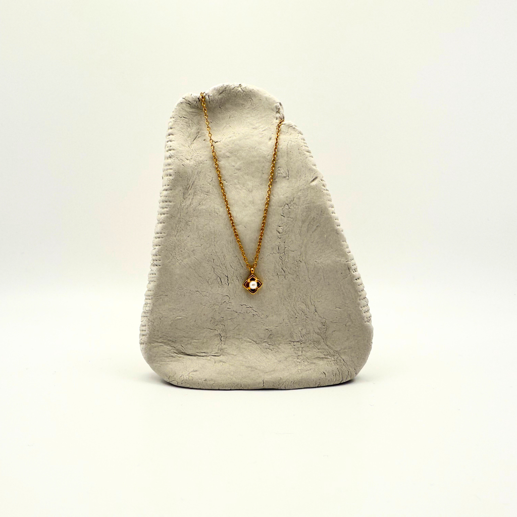Necklece Flower and Pearl