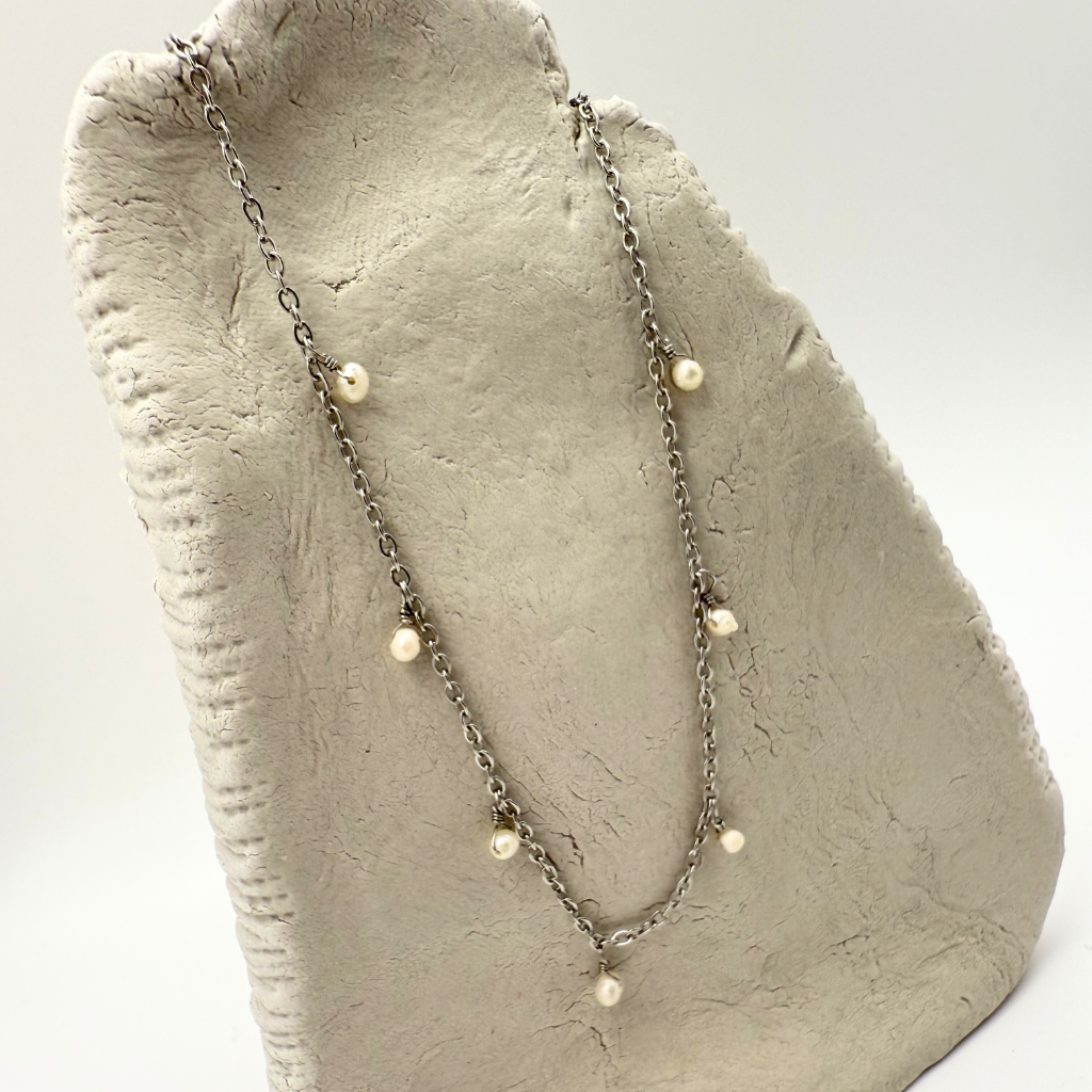 Necklace Hanging Pearl