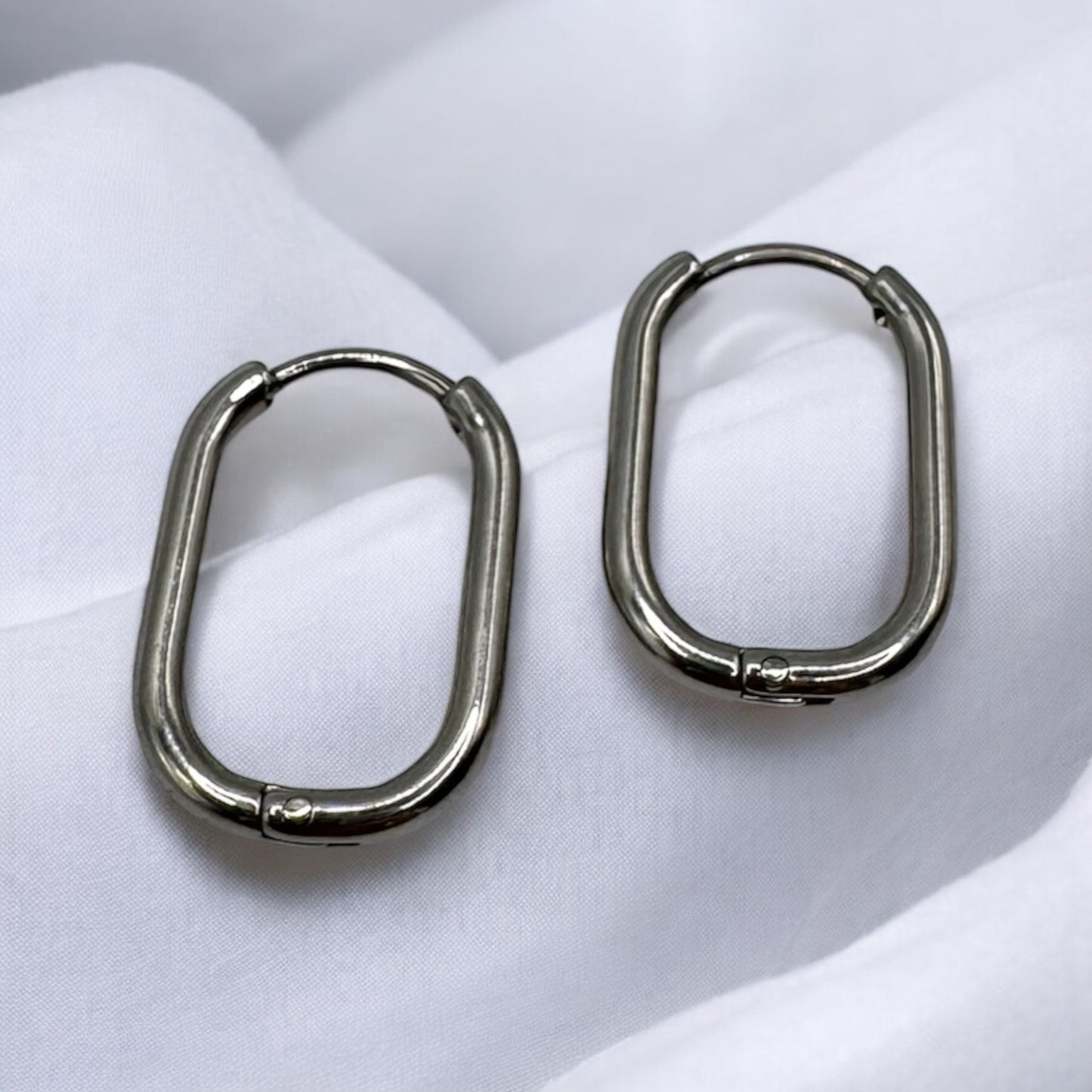 Earring Hoops thin ovals
