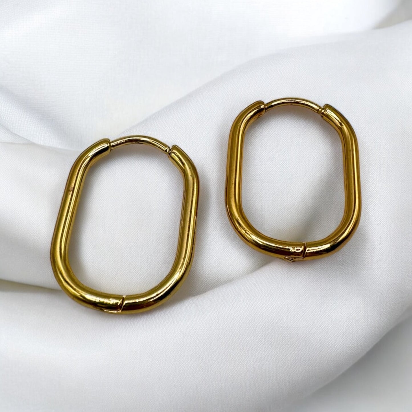 Earring Hoops thin ovals