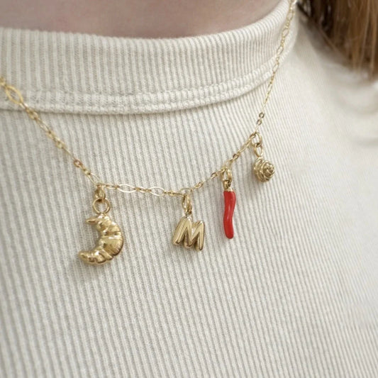 Cómo combinar charms en tus joyas: La guía definitiva para un estilo único y diario