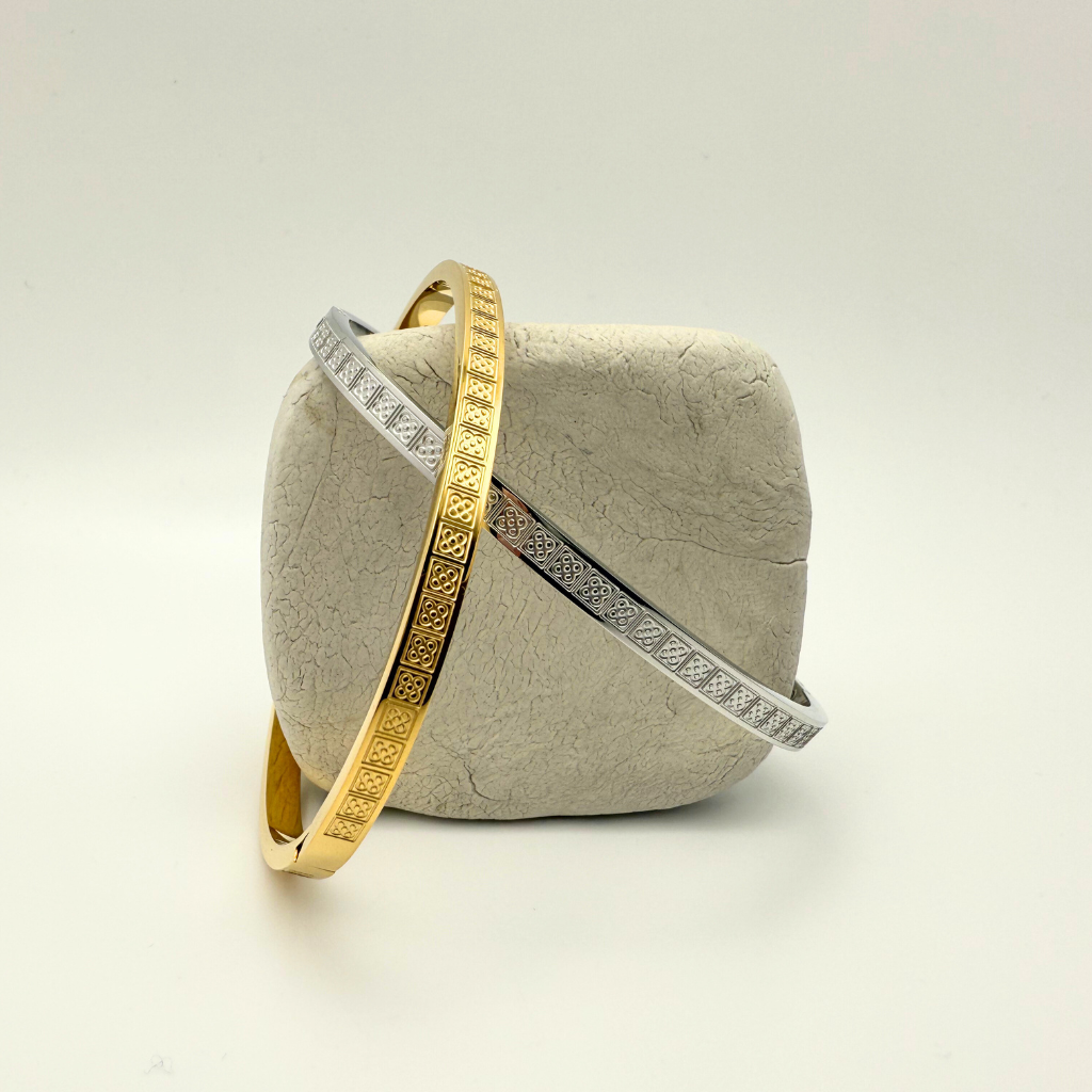 Bangle Engraved Tile BCN