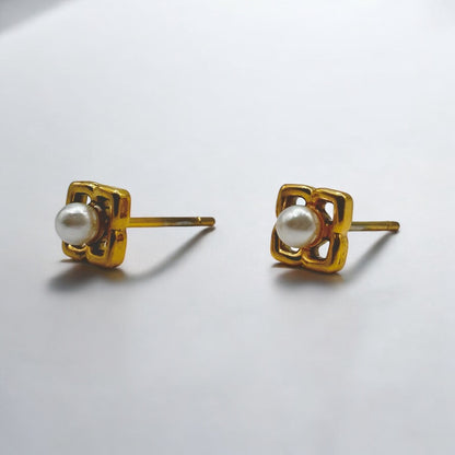 Earring Flower and Pearl