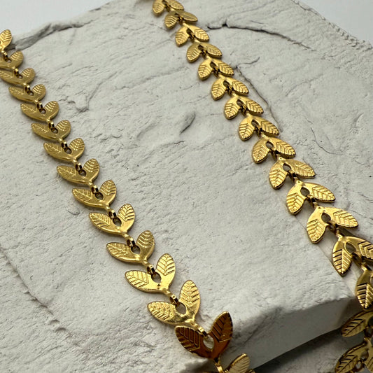 Mediterranean Leaves Necklace